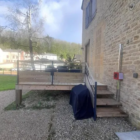 De L'ecole * Rubecourt-et-Lamecourt