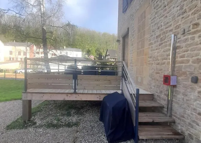 De L'ecole * Rubecourt-et-Lamecourt