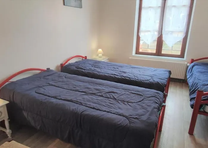 De L'ecole Hébergement de vacances *